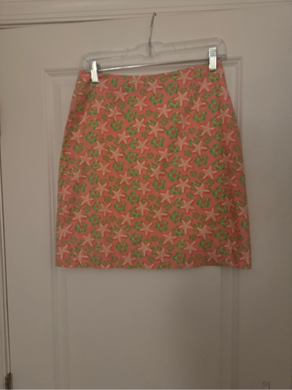 Vineyard Vines skirt size 2